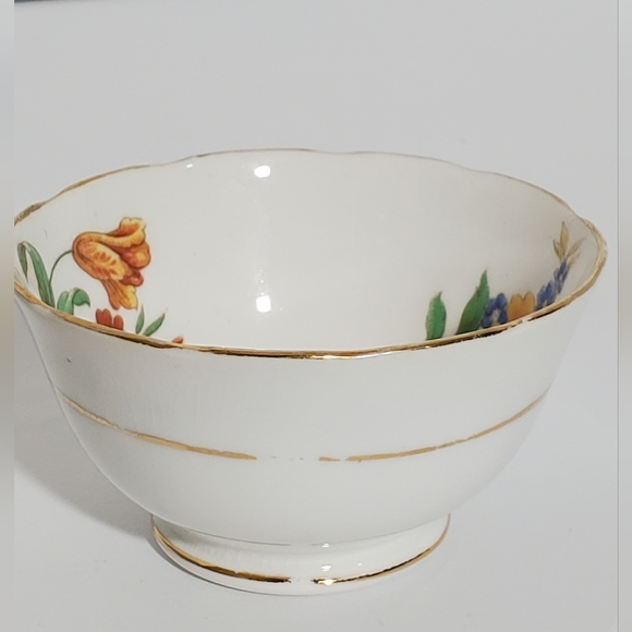 Rare Vintage Tuscan Fine English Bone China Tea cup w/Saucer - Picture 8 of 14